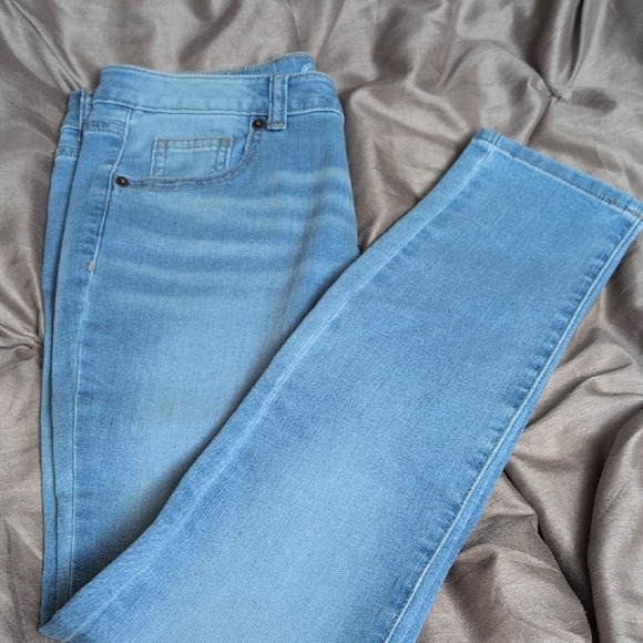 Wonder Nation Kids Blue Jeans Set - Picture 13 of 14